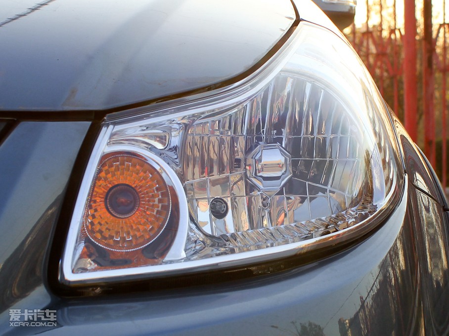 2011ZSX4Ɏ 1.6L Ԅ`Ӱ