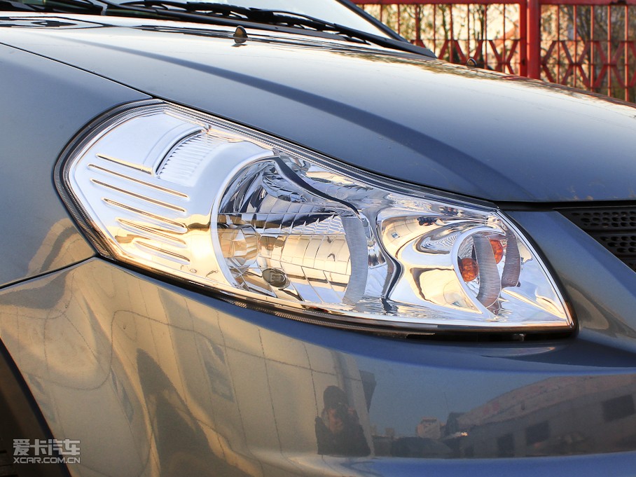 2011ZSX4Ɏ 1.6L Ԅ`Ӱ