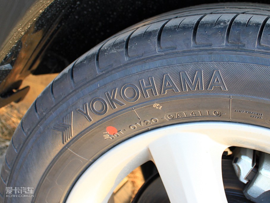 2011ZSX4Ɏ 1.6L Ԅ`Ӱ