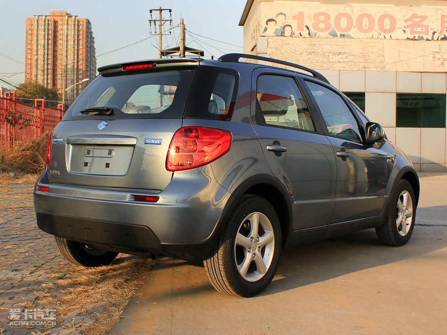 2011ZSX4Ɏ 1.6L Ԅ`Ӱ