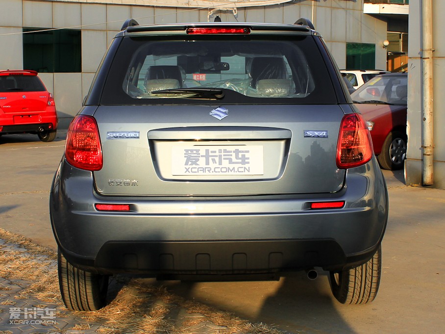 2011ZSX4Ɏ 1.6L Ԅ`Ӱ
