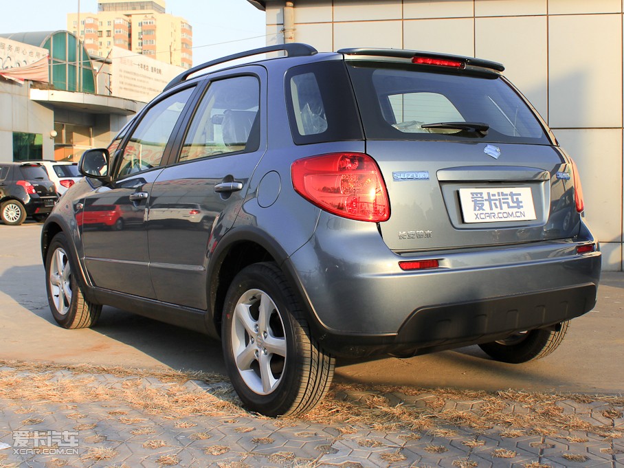 2011ZSX4Ɏ 1.6L Ԅ`Ӱ