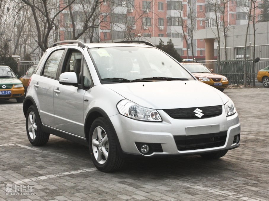 2011ZSX4Ɏ 1.6L Ԅ`Ӱ