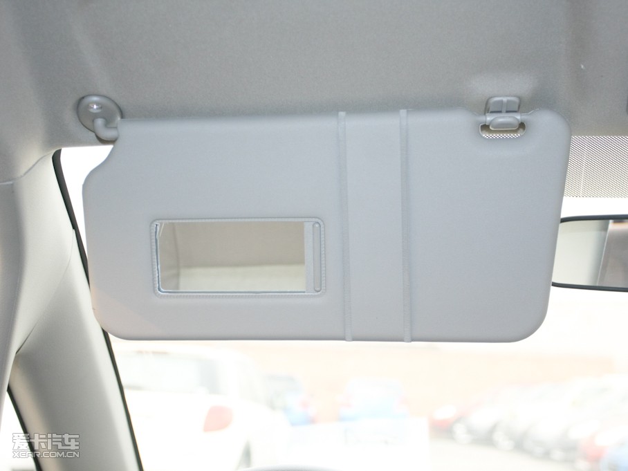 2011ZSX4Ɏ 1.6L Ԅ`Ӱ