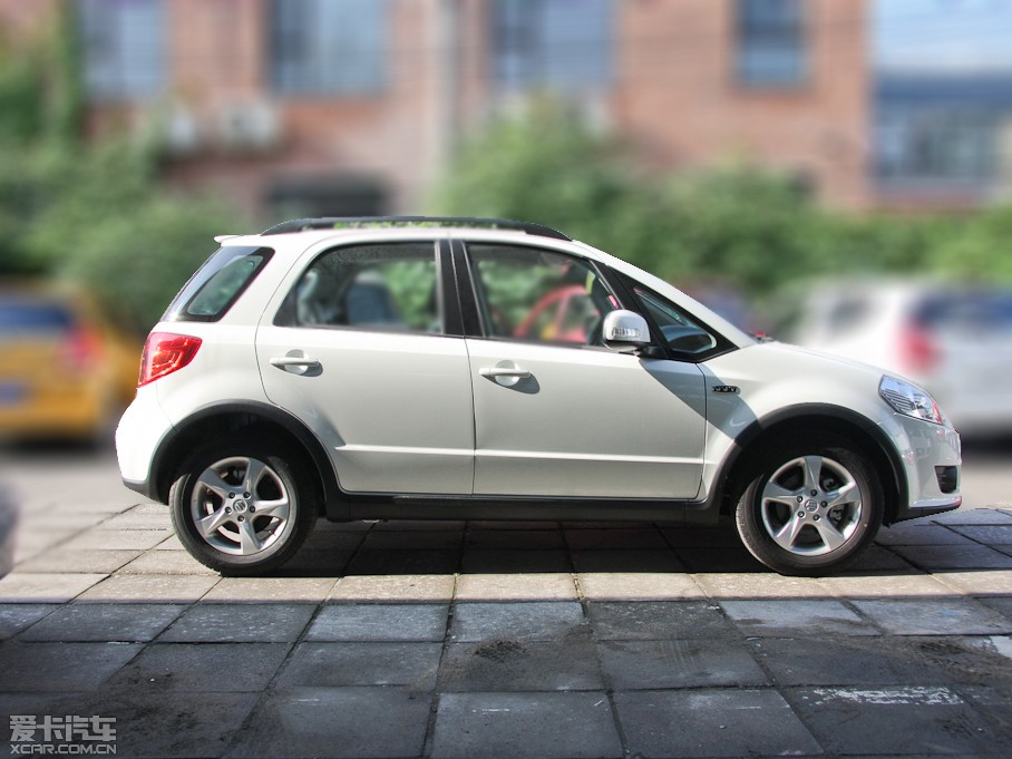 2011ZSX4Ɏ 1.6L ք`Ӱ
