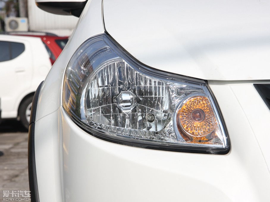 2011ZSX4Ɏ 1.6L ք`Ӱ