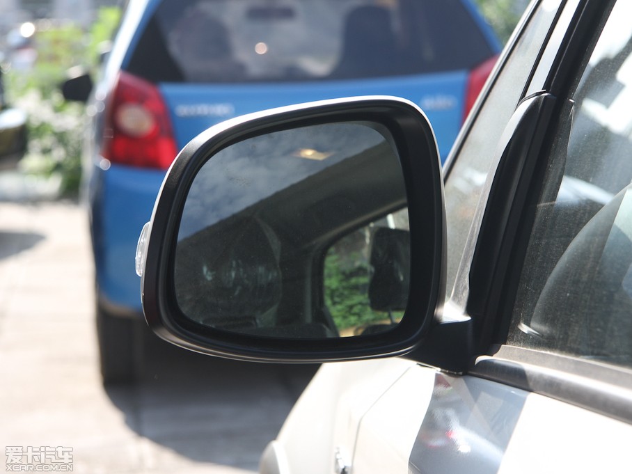 2011ZSX4Ɏ 1.6L ք`Ӱ