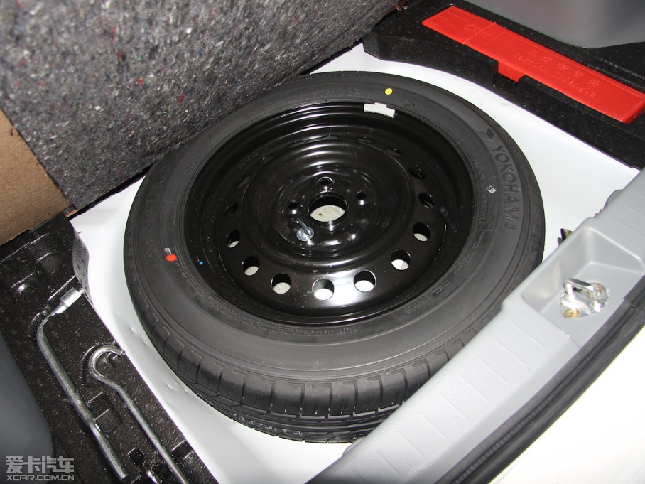 2011ZSX4Ɏ 1.6L ք`Ӱ