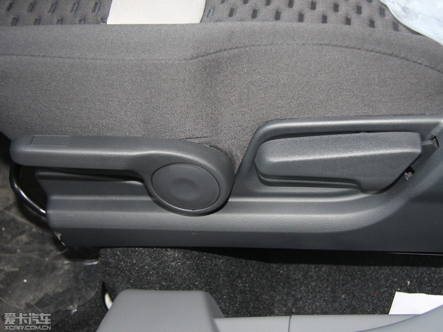 2011ZSX4Ɏ 1.6L ք`Ӱ