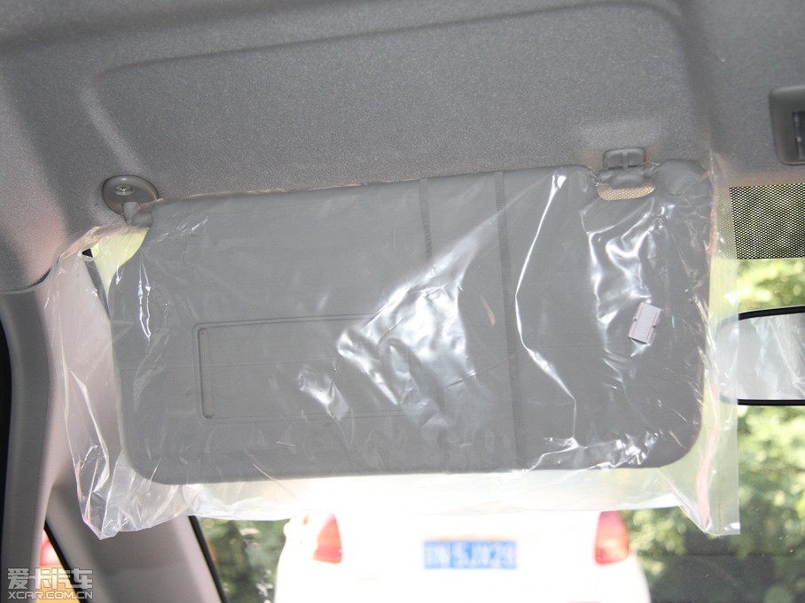 2011ZSX4Ɏ 1.6L ք`Ӱ