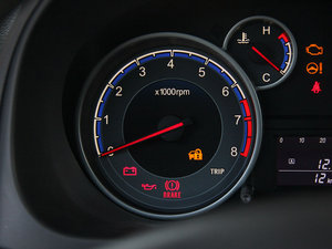 2011Ŀ 1.6L ք\Ӱ п؅^