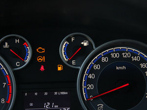 2011Ŀ 1.6L ք\Ӱ п؅^