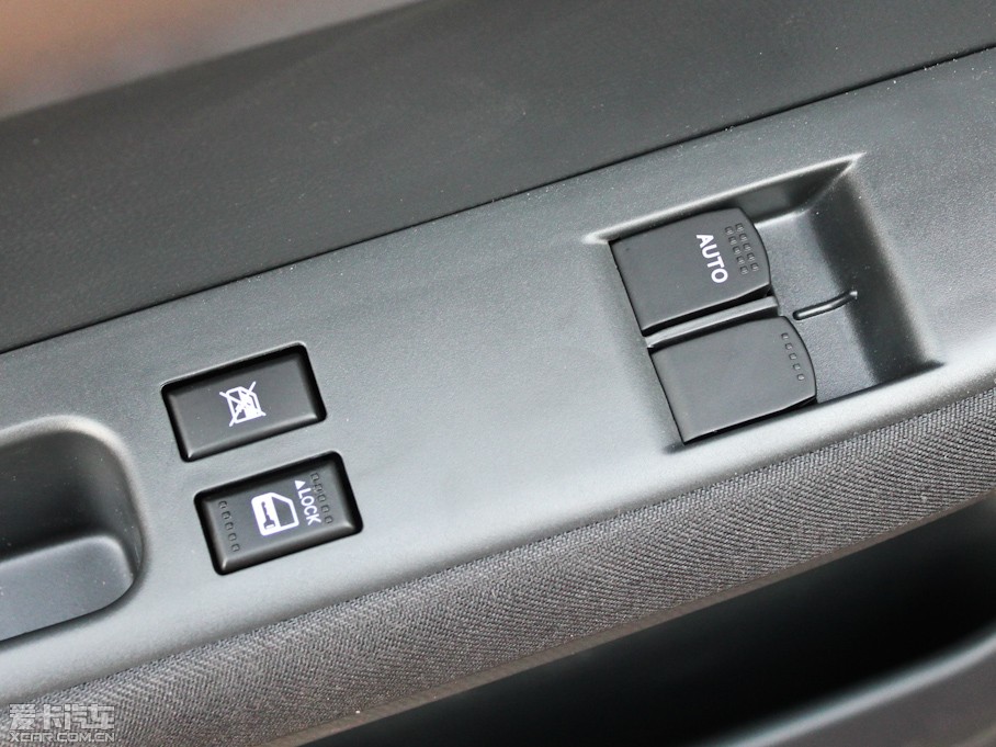 2012������ 1.3L �քӳ�ֵ��