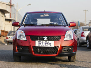 2012款1.3L 手动超值版 正前