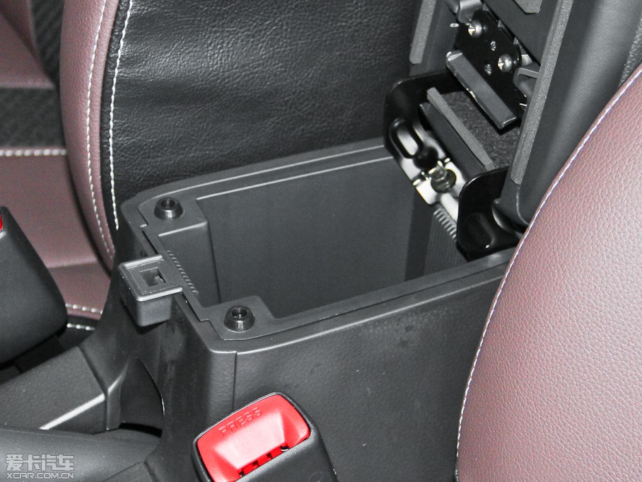 2012Z(y)SX4Ɏ 1.6L Ԅ(dng)JT