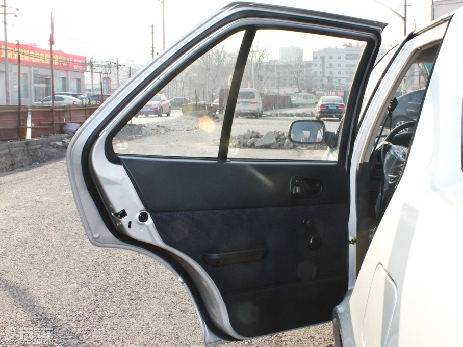 2012������ 1.3L �քӻ�����