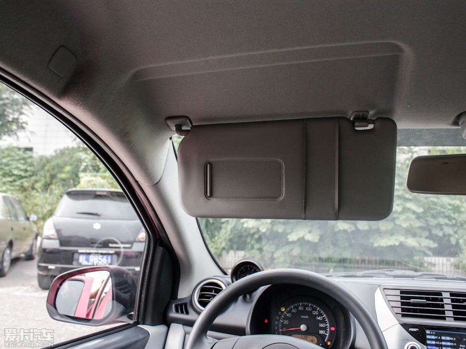 2013��?yu��n)W�� 1.0L �Ԅ�(d��ng)�ſ��