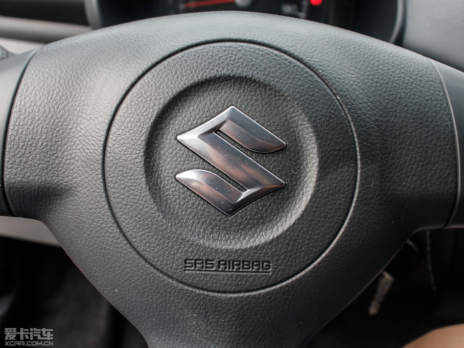 2013��?yu��n)W�� 1.0L �Ԅ�(d��ng)�ſ��