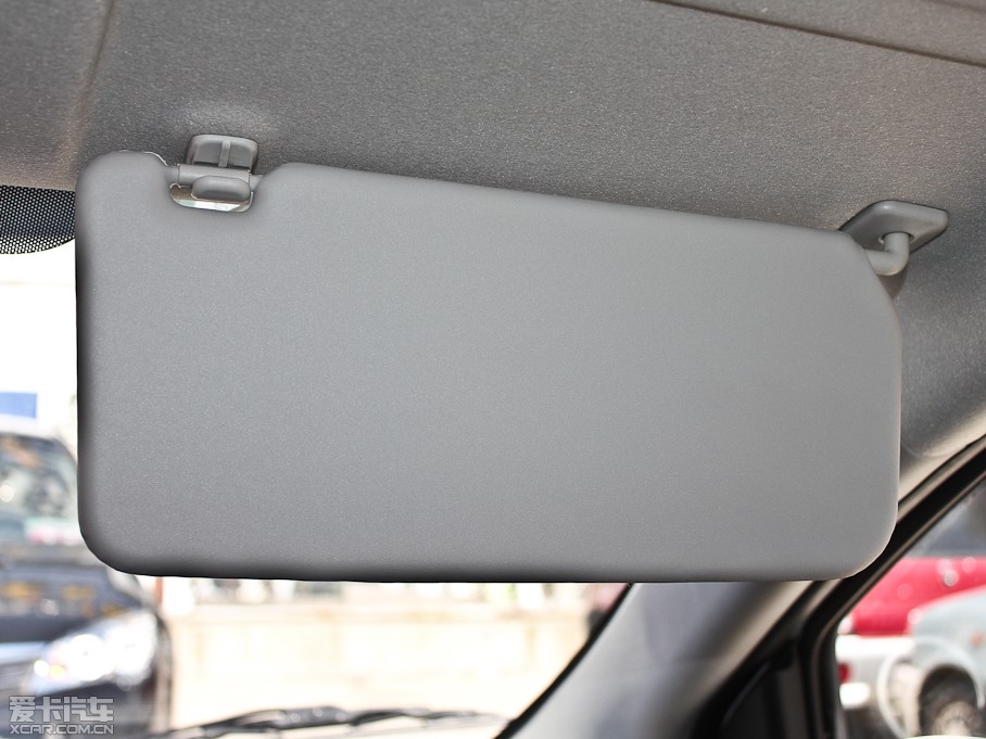 2013��W�� 1.0L �քӺ��A��