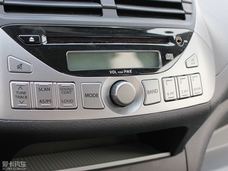 2013?yun)W 1.0L Ԅ(dng)A