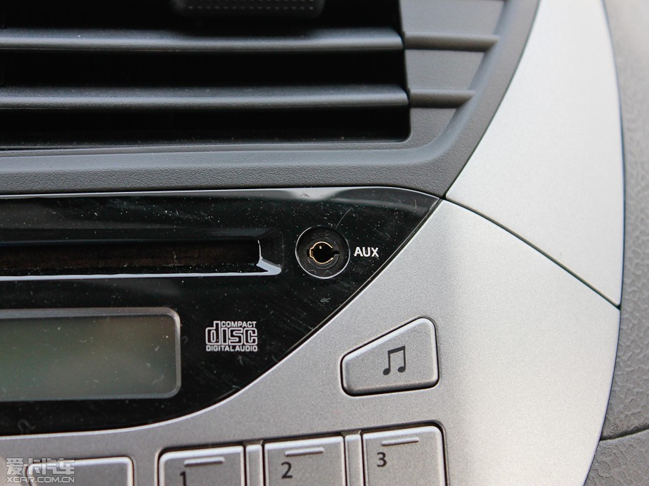 2013?yun)W 1.0L Ԅ(dng)A