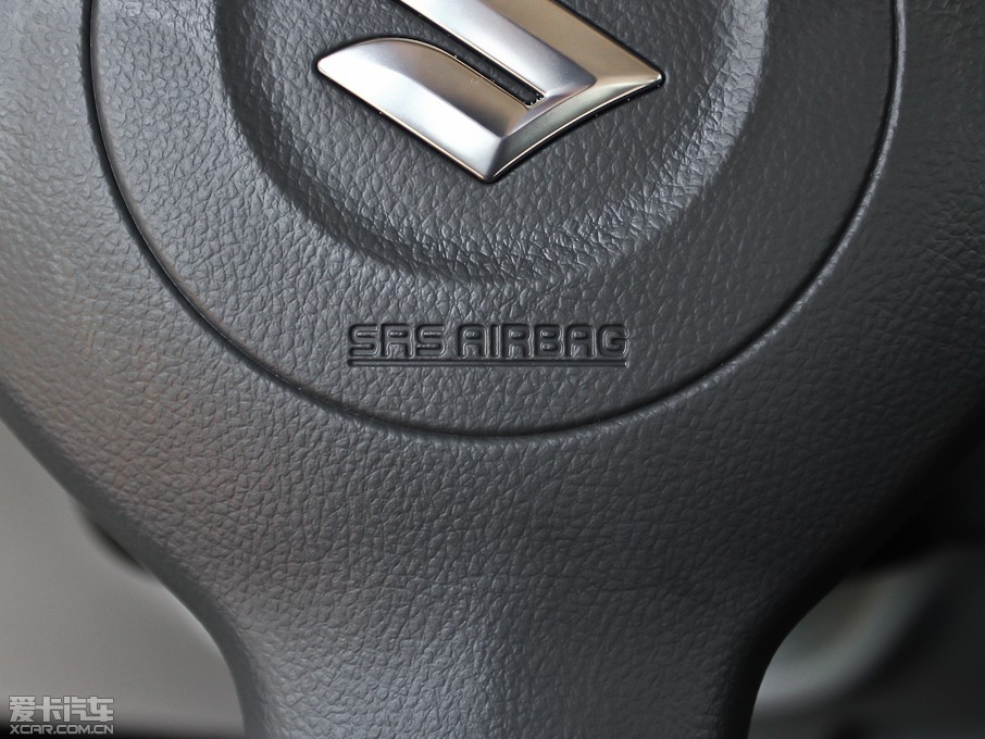 2013��W�� 1.0L �ք����m��