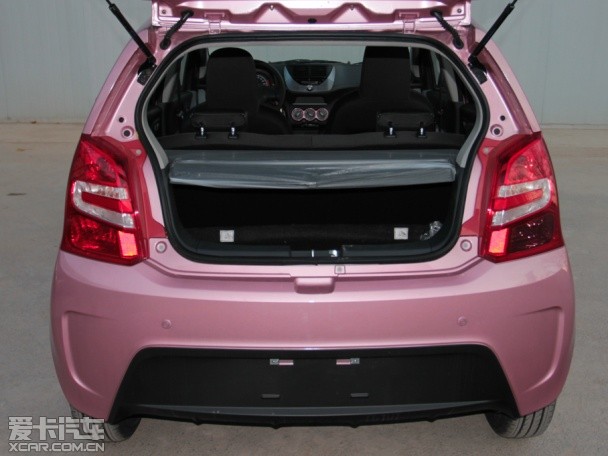 長(zhǎng)安鈴木2013款?yuàn)W拓