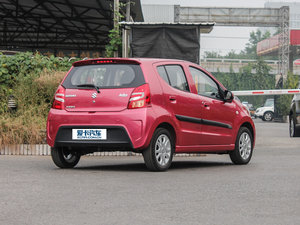 2013款1.0L 自动炫酷版 整体外观
