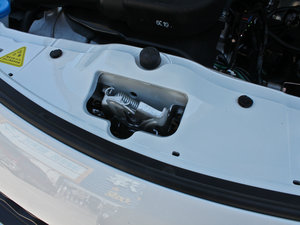 2013款1.0L 手动豪华版 其它
