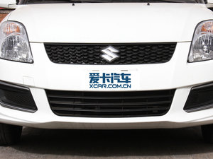2013款1.3L 手动超值版 中网