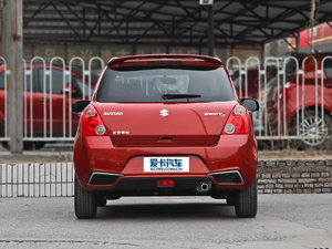 2013款1.5L 手动运动版 正后	