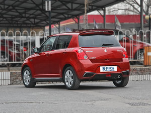 2013款1.5L 手动运动版 左后45度