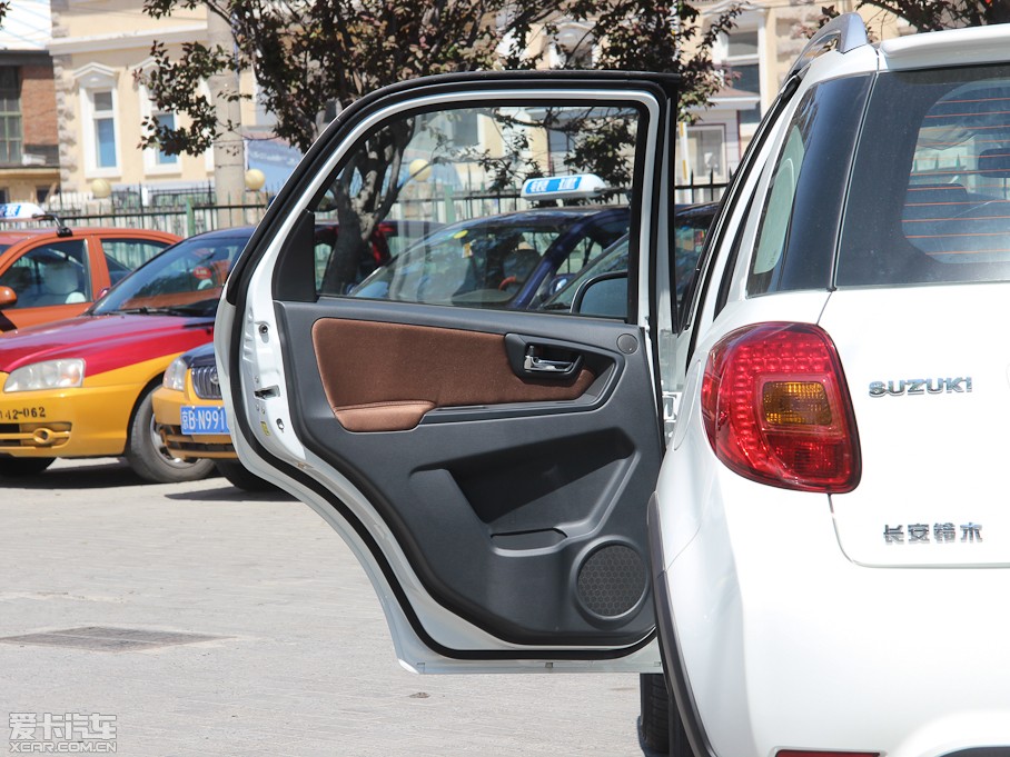 2013ZSX4Ɏ J 1.6L ք`Ӱ