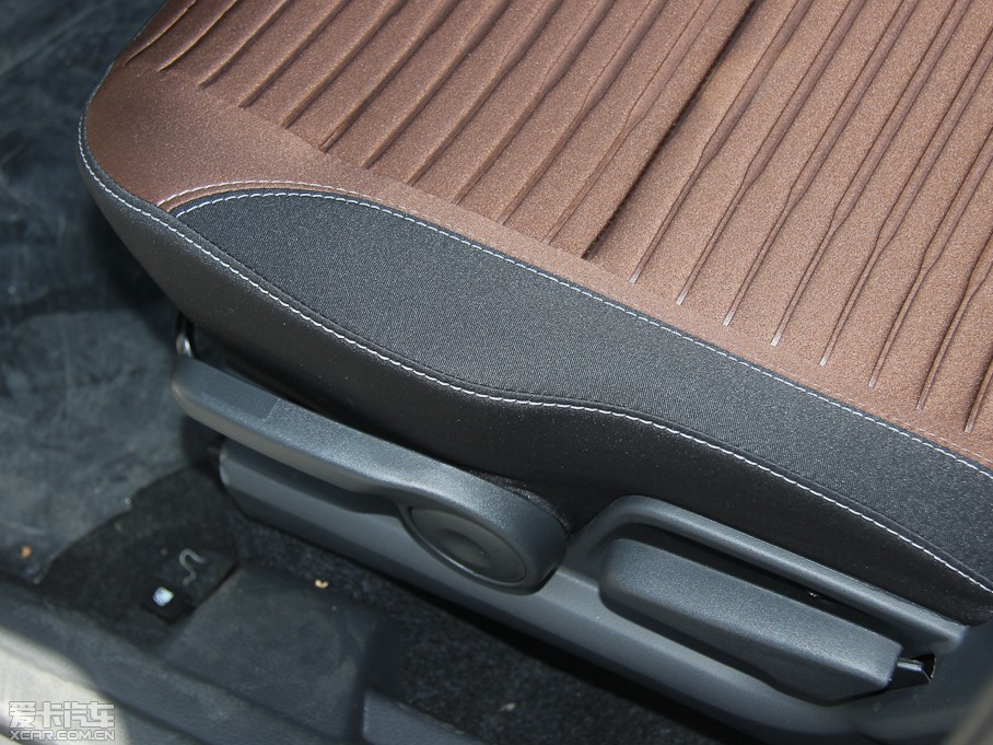 2013ZSX4Ɏ J 1.6L ք`Ӱ