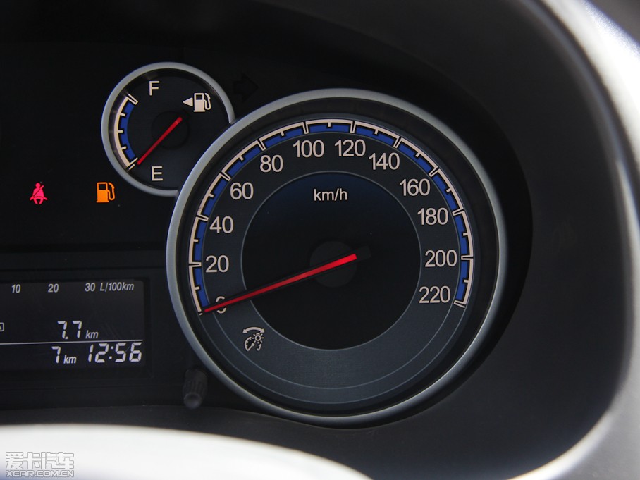 2013ZSX4Ɏ J 1.6L ք`Ӱ