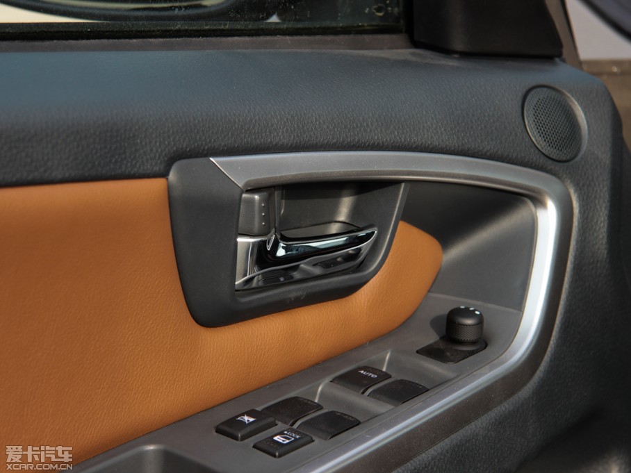 2013�����ZSX4�Ɏ� ���J 1.6L �ք�20����3G���ܰ�