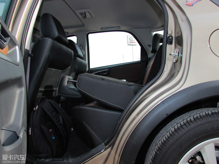 2013�����ZSX4�Ɏ� ���J 1.6L �ք�(d��ng)20����3G���ܰ�
