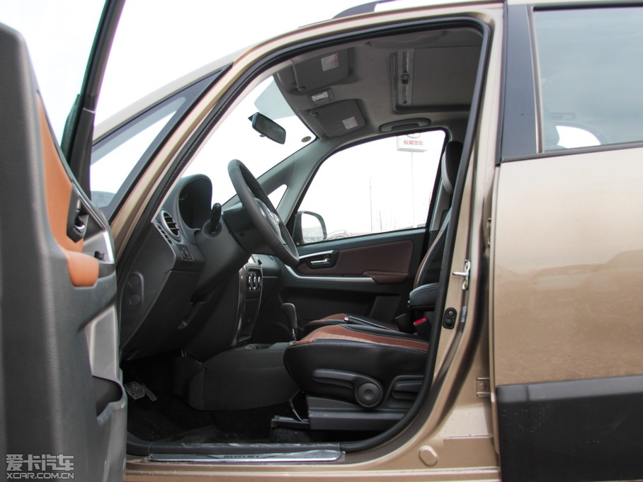 2013�����ZSX4�Ɏ� ���J 1.6L �ք�20����3G���ܰ�