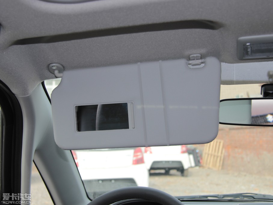 2013�����ZSX4�Ɏ� ���J 1.6L �ք�20����3G���ܰ�