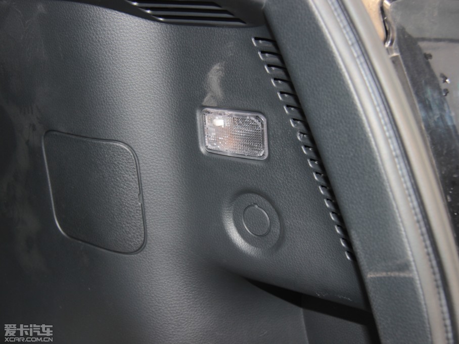 2013�����ZSX4�Ɏ� ���J 1.6L �ք�20����3G���ܰ�