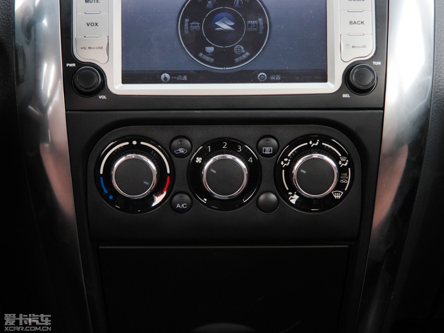 2013�����ZSX4�Ɏ� ���J 1.6L �ք�20����3G���ܰ�