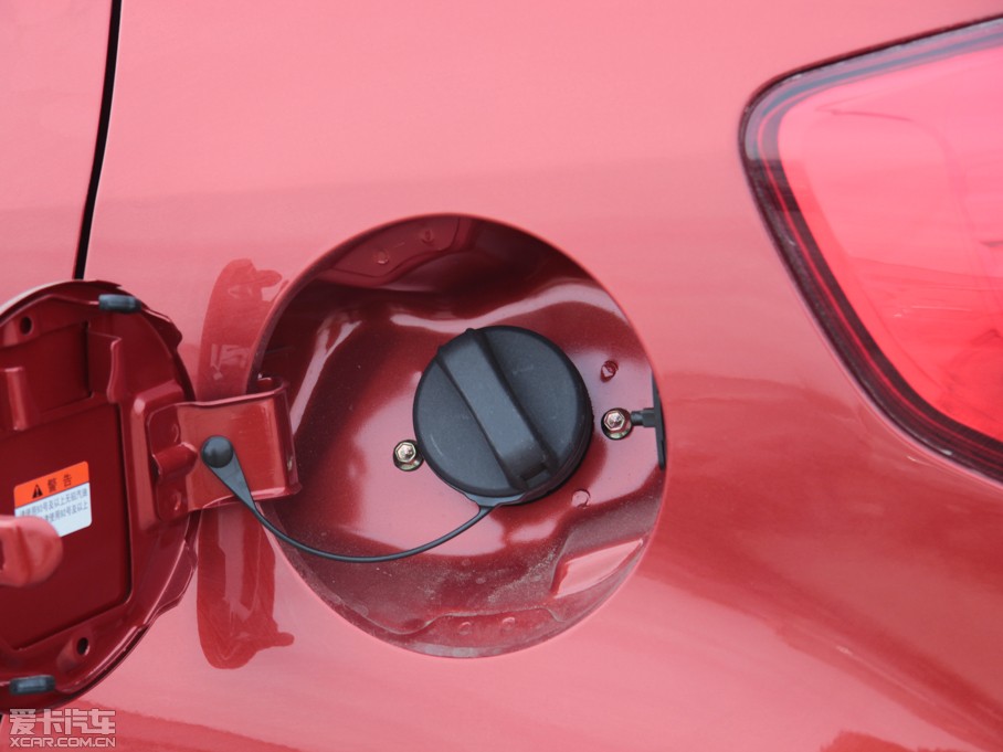 2013ZSX4Ɏ J 1.6L Ԅ`Ӱ