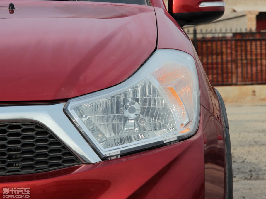 2013�����ZSX4�Ɏ� ���J 1.6L �Ԅ��`�Ӱ�