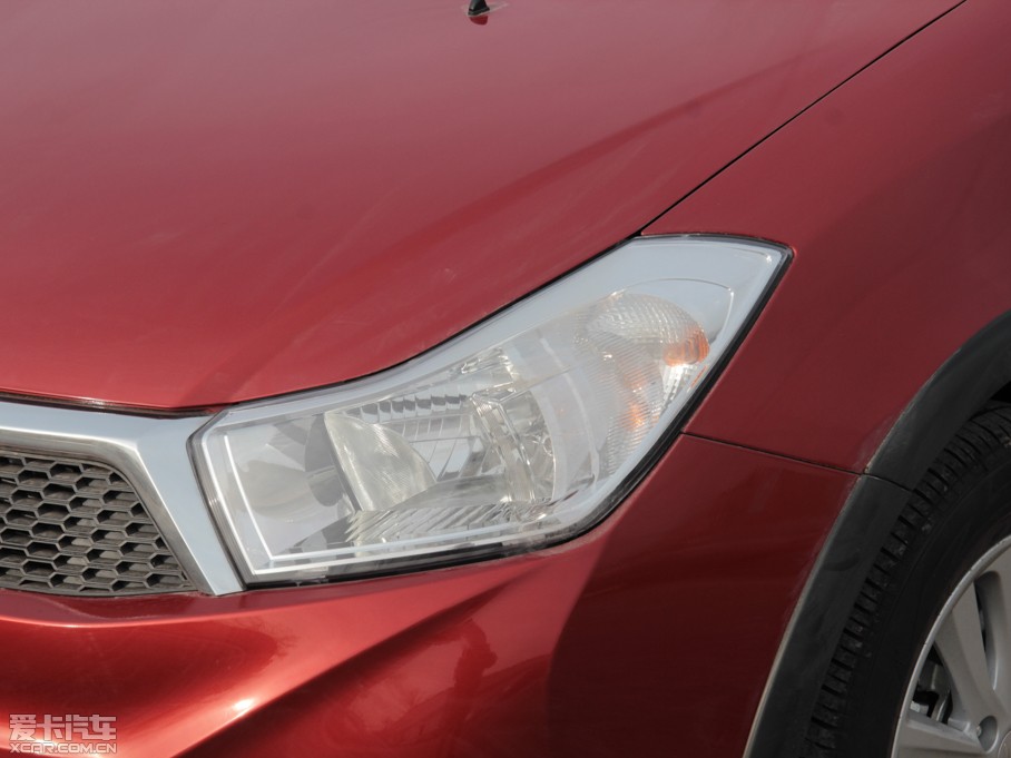 2013�����ZSX4�Ɏ� ���J 1.6L �Ԅ��`�Ӱ�