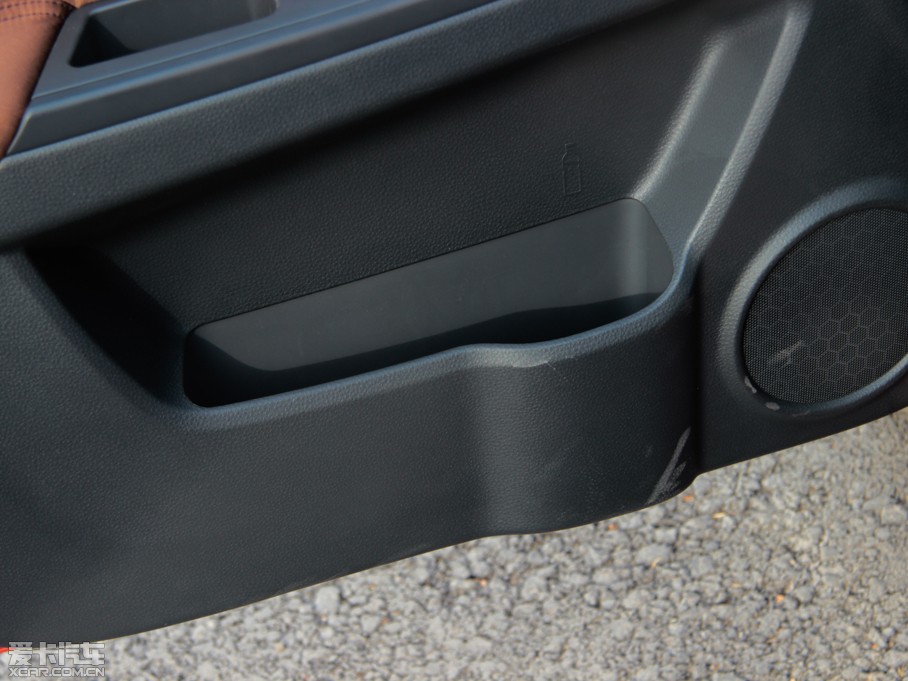 2013ZSX4Ɏ J 1.6L Ԅ`Ӱ