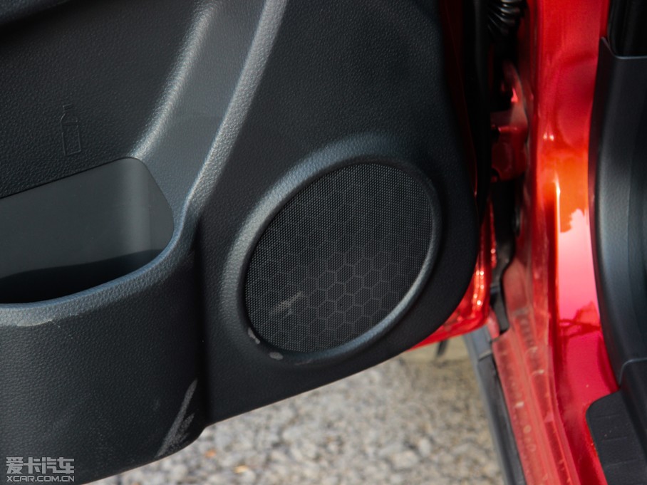 2013ZSX4Ɏ J 1.6L Ԅ`Ӱ