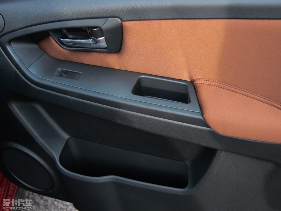 2013ZSX4Ɏ J 1.6L Ԅ`Ӱ