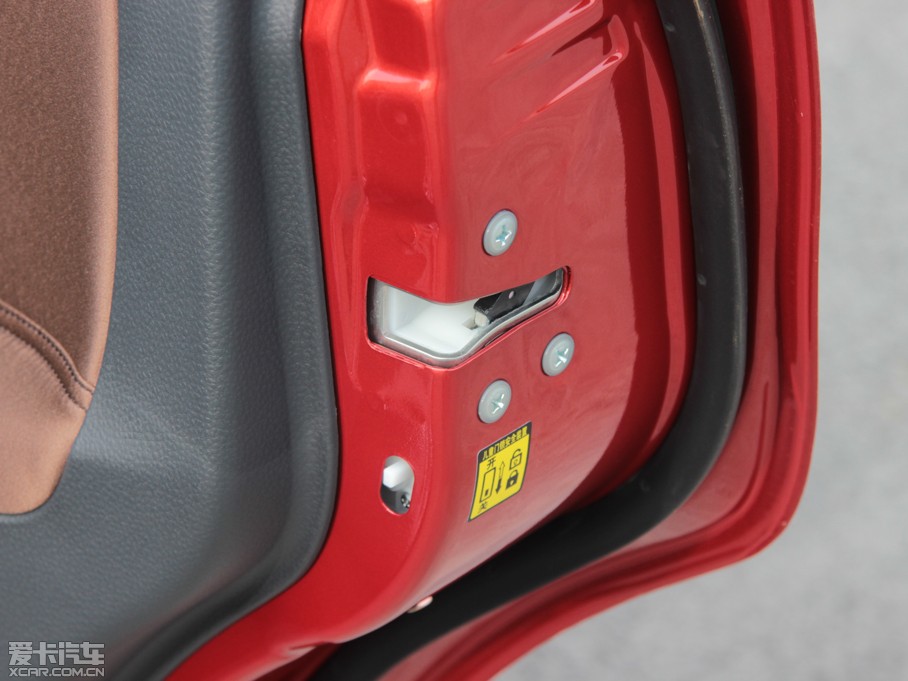 2013ZSX4Ɏ J 1.6L Ԅ`Ӱ