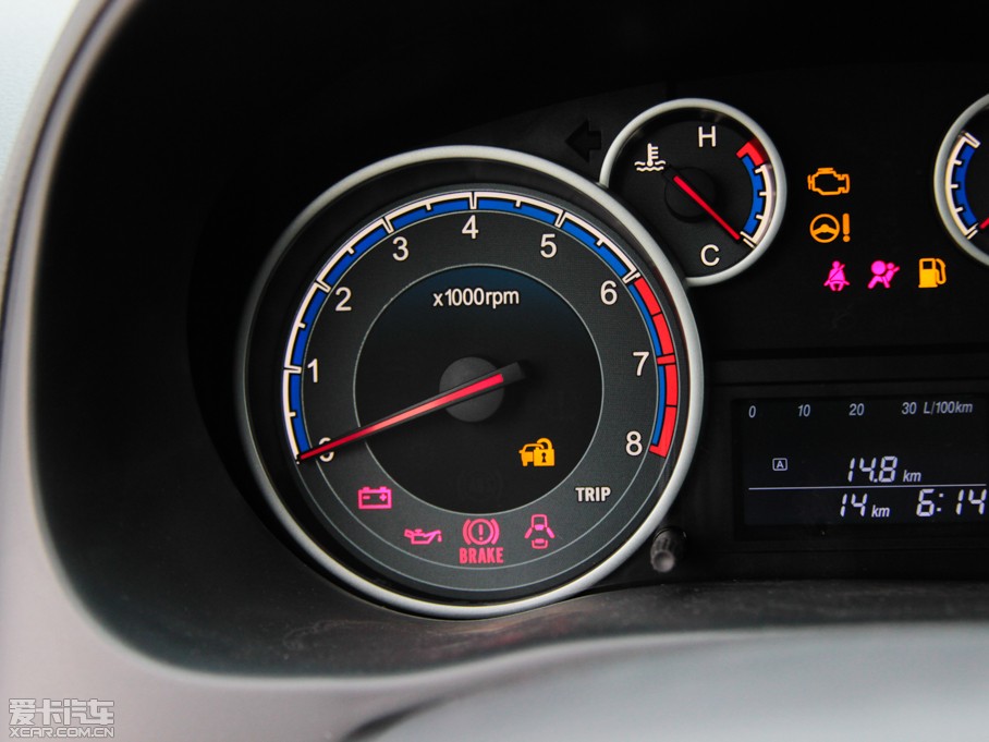 2013ZSX4Ɏ J 1.6L Ԅ`Ӱ