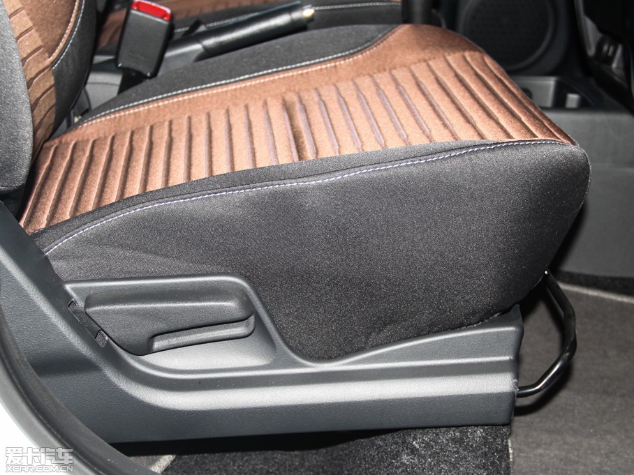 2013ZSX4Ɏ 1.6L Ԅ(dng)J